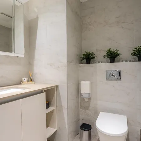 Apartment Bw Lux River View Belgrade