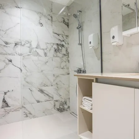 Bw Lux River View * Belgrade